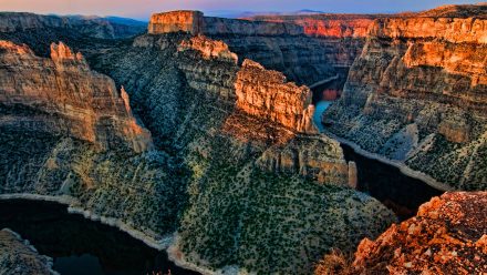 Wyoming High Country Lodge mountain recreational resort nearby BLM recreation areas