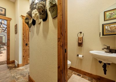 427 french creek interior 030