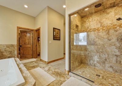 427 french creek interior 034